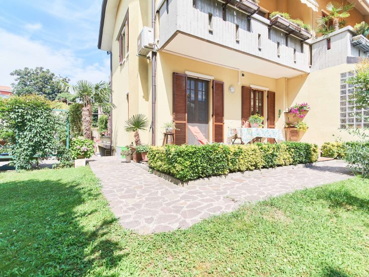 VILLA A SCHIERA Cassano d’Adda