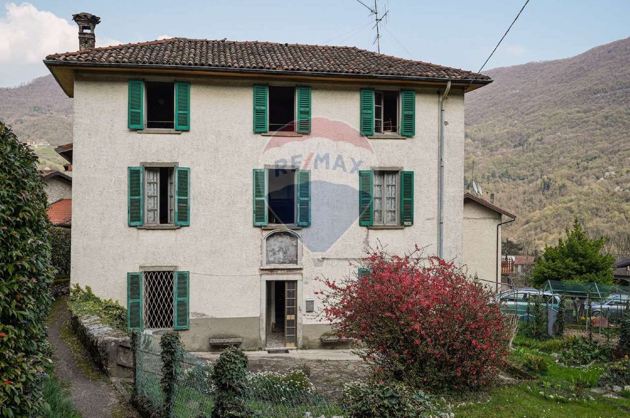 CASA INDIPENDENTE A CAPIZZONE